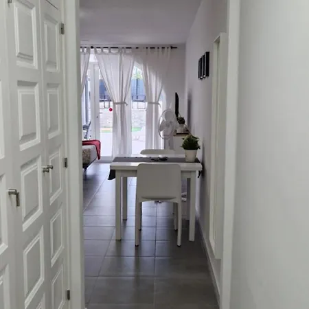 Tatil Evi Sunny Large Terrace In Center Of Americas