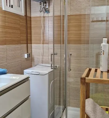 펜션 Sunny Large Terrace In Center Of Americas *