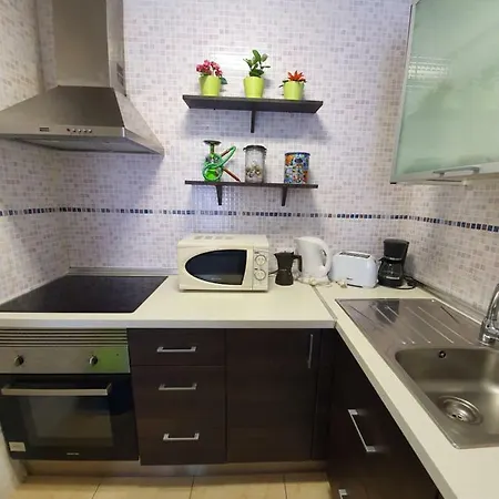 Sunny Large Terrace In Center Of Americas 플라야데라스아메리카스