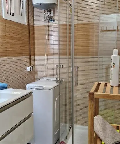 Dom wakacyjny Sunny Large Terrace In Center Of Americas *